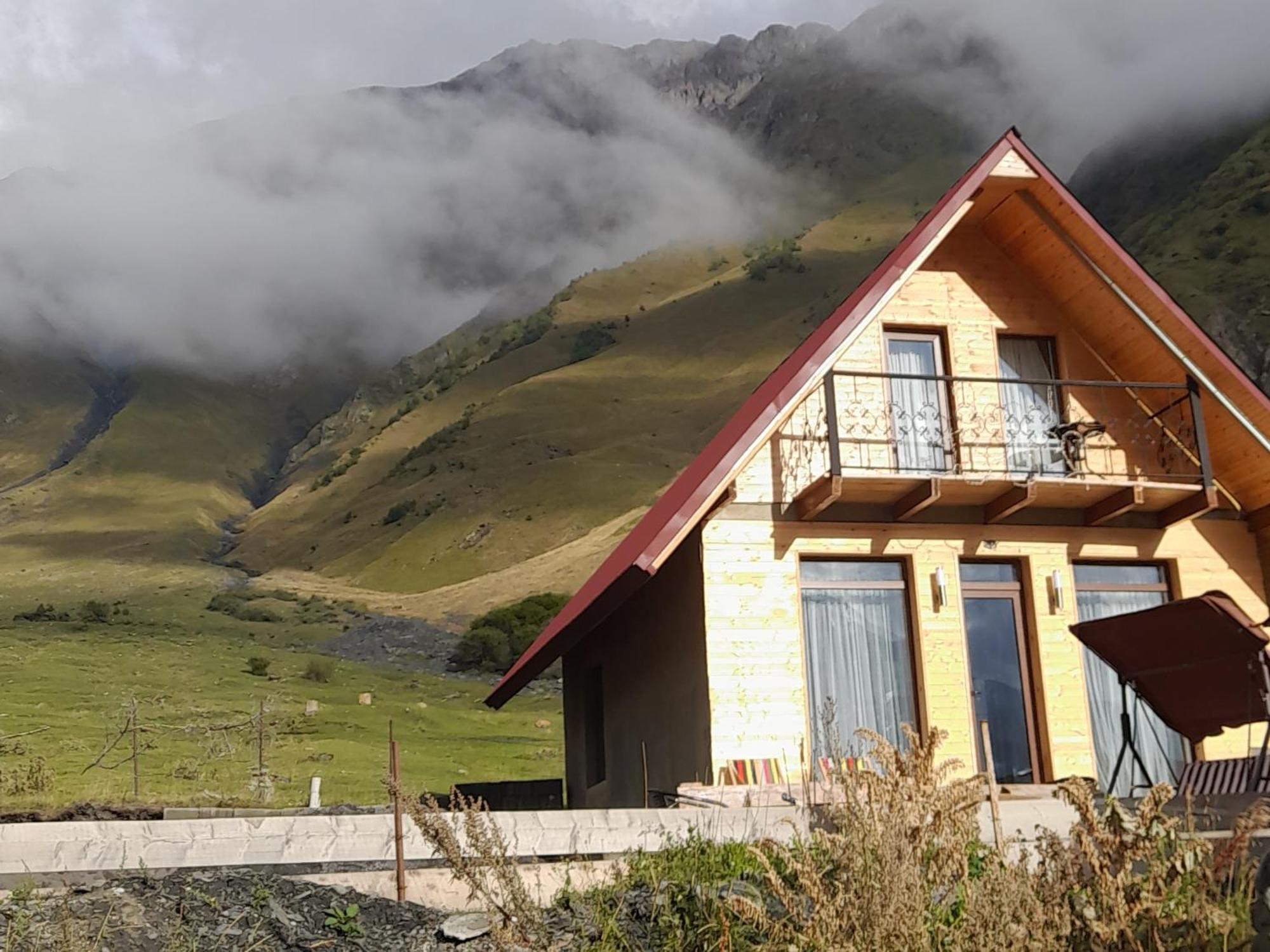 Mountain Flower Cottage Kazbegi Bilik gambar